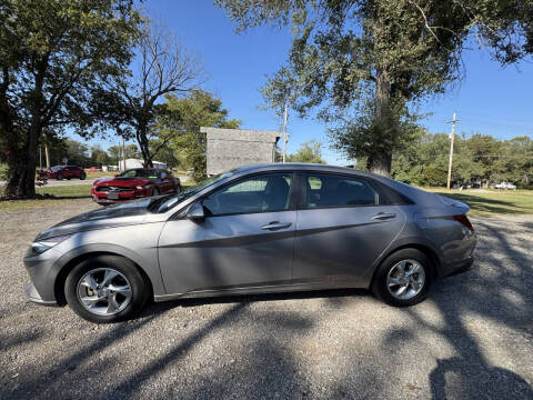 2023 Hyundai Elantra SE