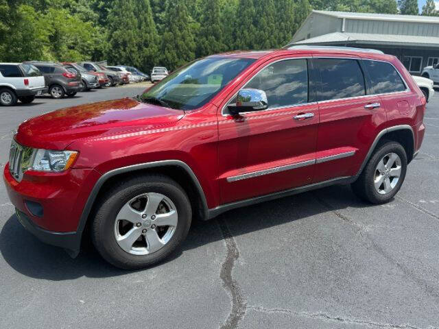 2011 Jeep Grand Cherokee Limited's photo