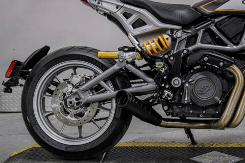 2023 Indian FTR R Carbon