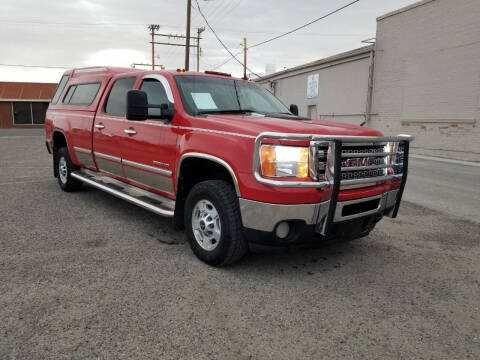 2012 GMC Sierra 2500HD for sale at KHAN'S AUTO LLC in Worland WY