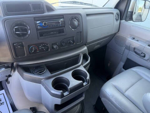 2011 Ford E-Series E-250