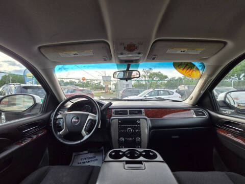 2013 GMC Yukon SLE
