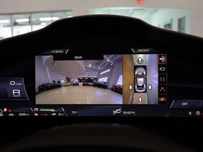 2024 Ferrari 296 GTS