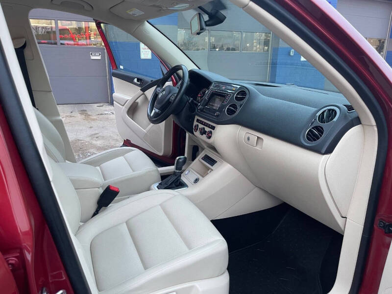 2016 Volkswagen Tiguan 2.0T SE 4Motion