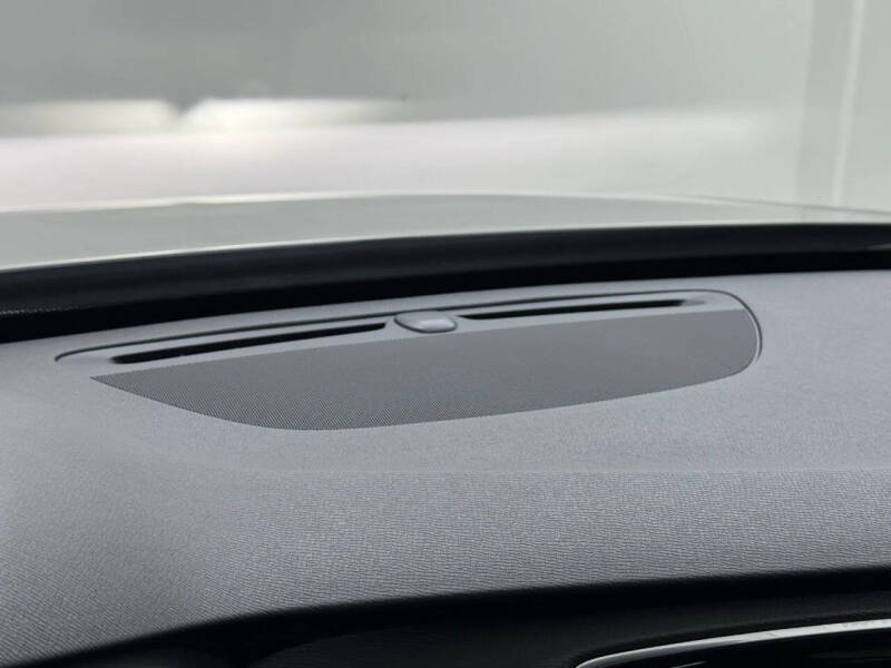 2021 Volvo XC90 T5 Momentum