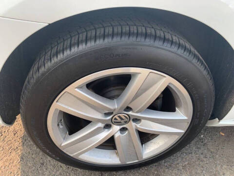 2016 Volkswagen CC 2.0T R-Line PZEV