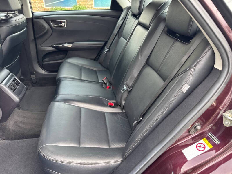 2016 Toyota Avalon XLE