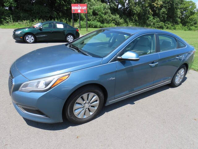 2016 Hyundai SONATA Hybrid for sale at Modern Automotive Group LLC in Lafayette, TN