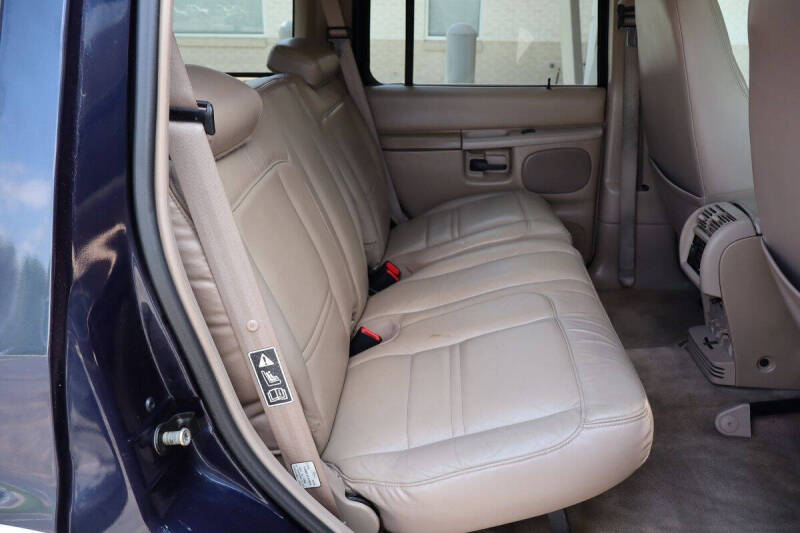 2000 Ford Explorer Eddie Bauer