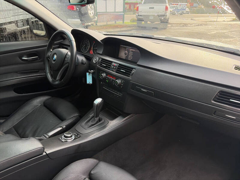 2011 BMW 3 Series 335i