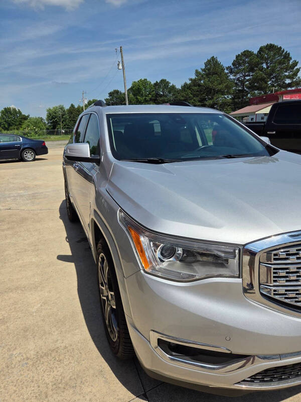 2017 GMC Acadia Denali