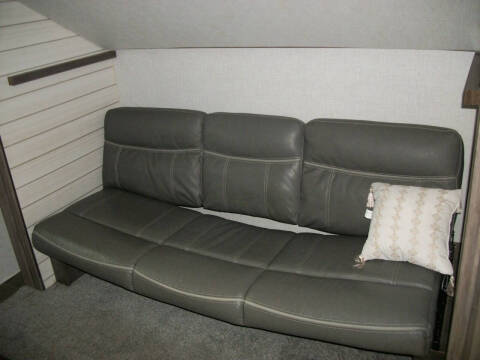 2020 Sunset Trail Ultra lite 331BH