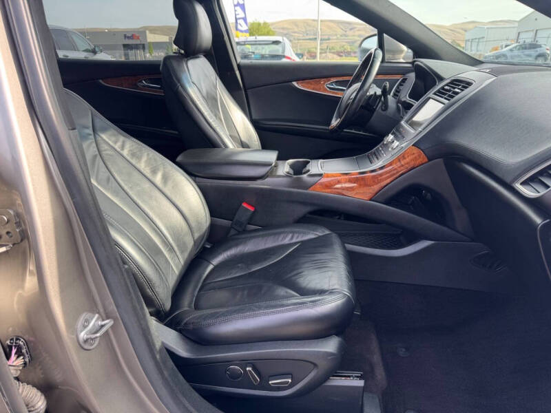 2017 Lincoln MKX Select