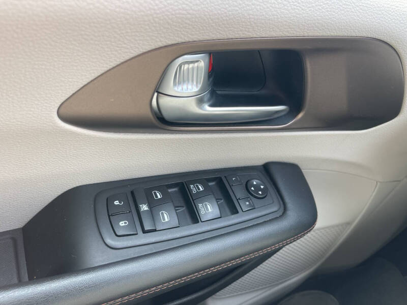 2019 Chrysler Pacifica Touring Plus