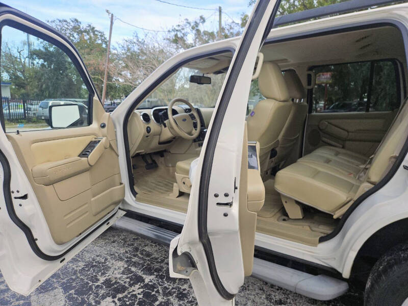 2010 Ford Explorer XLT