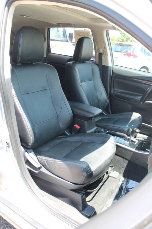 2017 Mitsubishi Outlander
