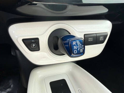 2017 Toyota Prius Three