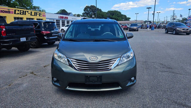 2014 Toyota Sienna