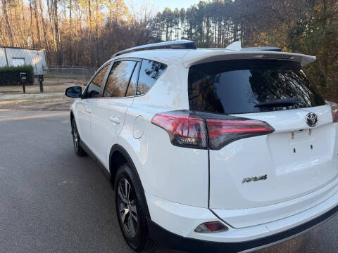 2018 Toyota RAV4 XLE