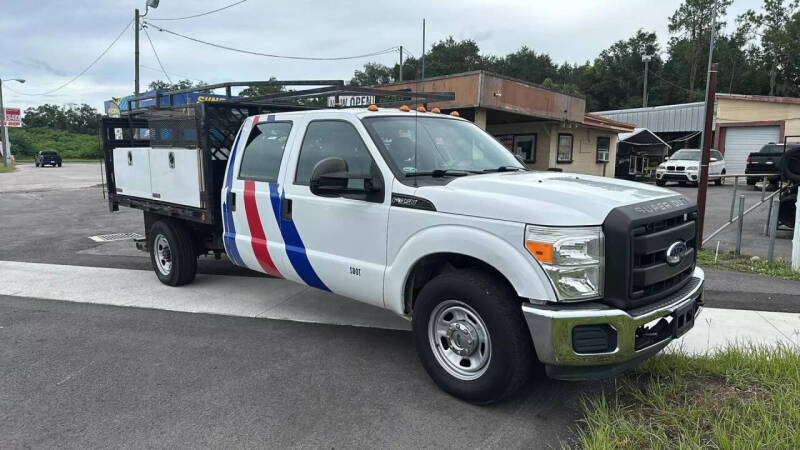 Ford F-350 Super Duty Chassis Cab's photo