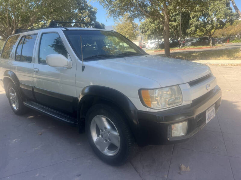 2001 Infiniti QX4