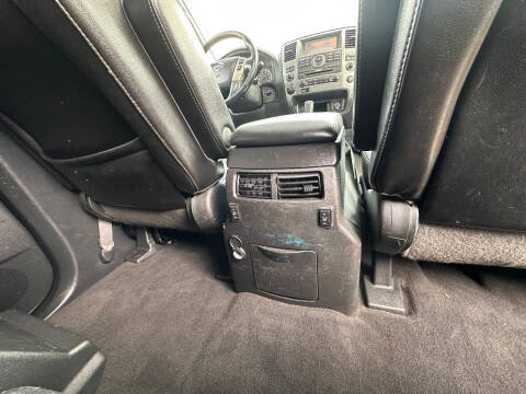 2013 Nissan Armada Platinum