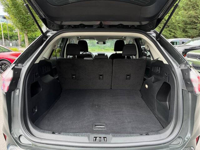 2024 Ford Edge SE