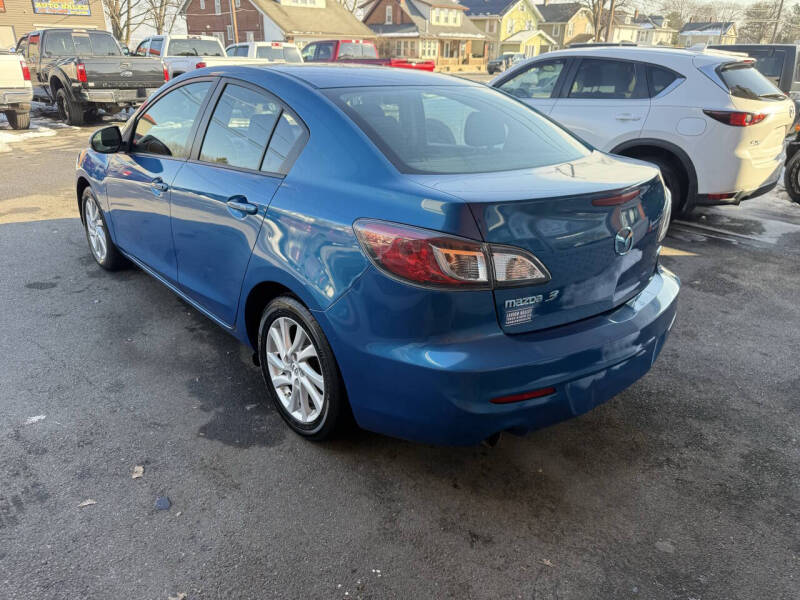 2012 Mazda MAZDA3 i Touring