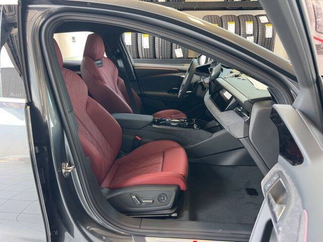 2025 Audi S6 Sportback e-tron quattro Premium Plus