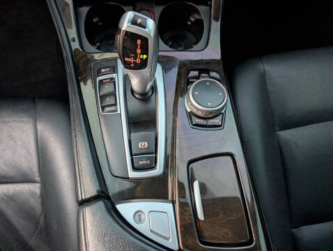 2015 BMW 5 Series 528i