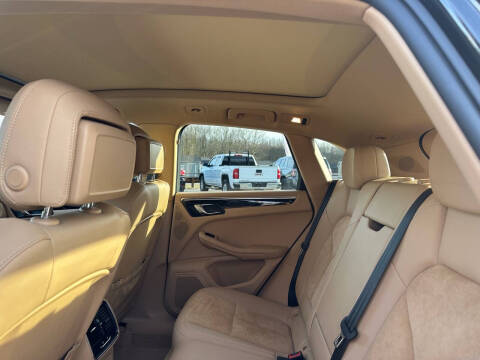 2016 Porsche Macan S