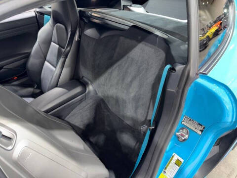 2019 Porsche 718 Cayman