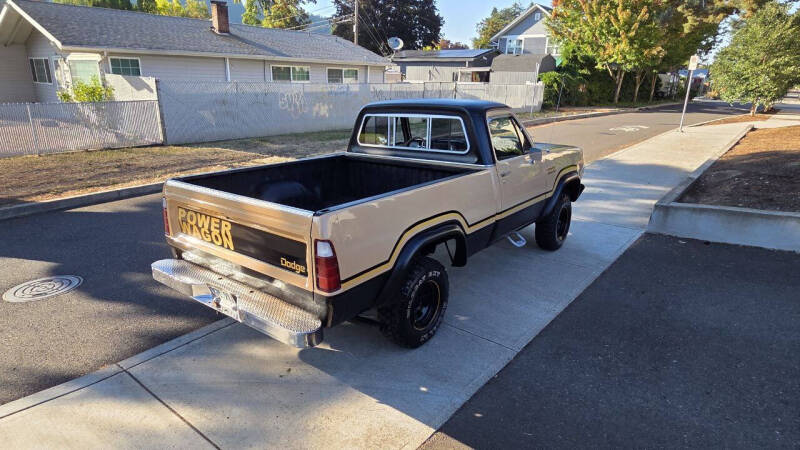 1977 Dodge D150 Pickup