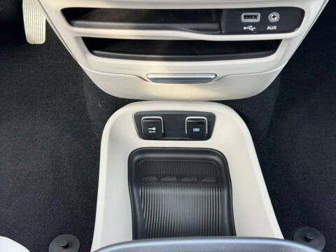 2017 Chrysler Pacifica Touring Plus