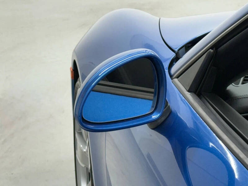 2017 Porsche 911 Carrera