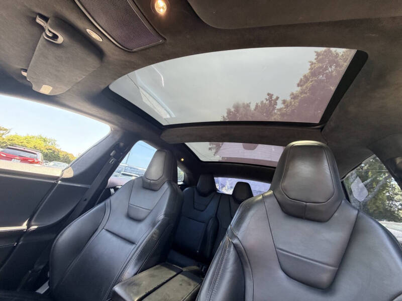 2015 Tesla Model S P85D