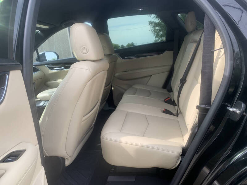 2017 Cadillac XT5