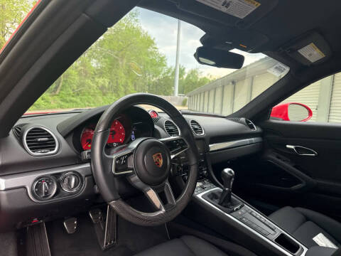 2024 Porsche 718 Cayman S
