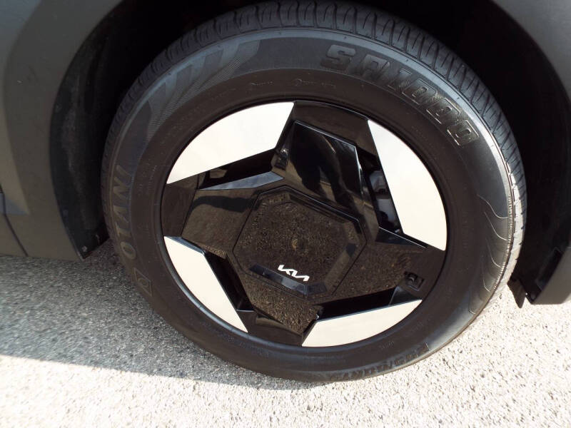 2024 Kia EV9 Light Long Range