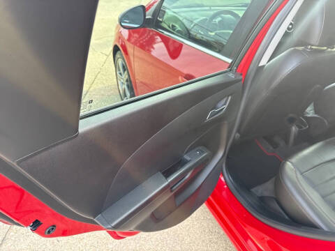 2013 Chevrolet Sonic RS Manual