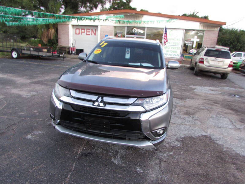 2017 Mitsubishi Outlander SEL