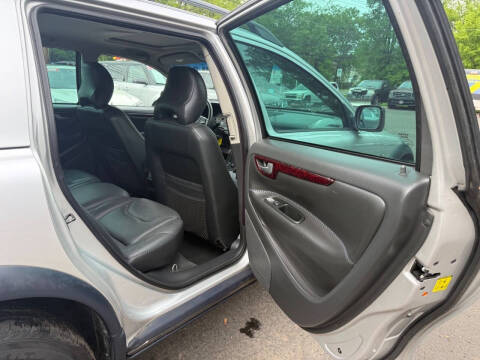 2004 Volvo XC70