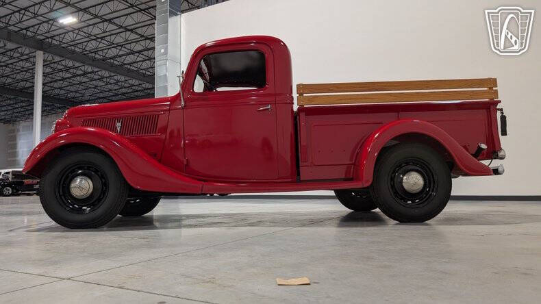 1937 Ford F-100