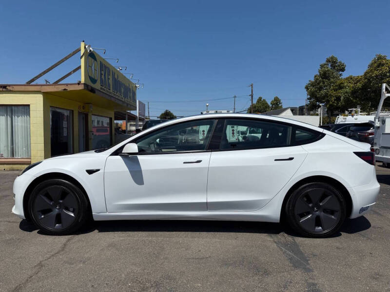2021 Tesla Model 3 Standard Range Plus