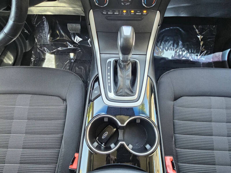 2017 Ford Edge SEL