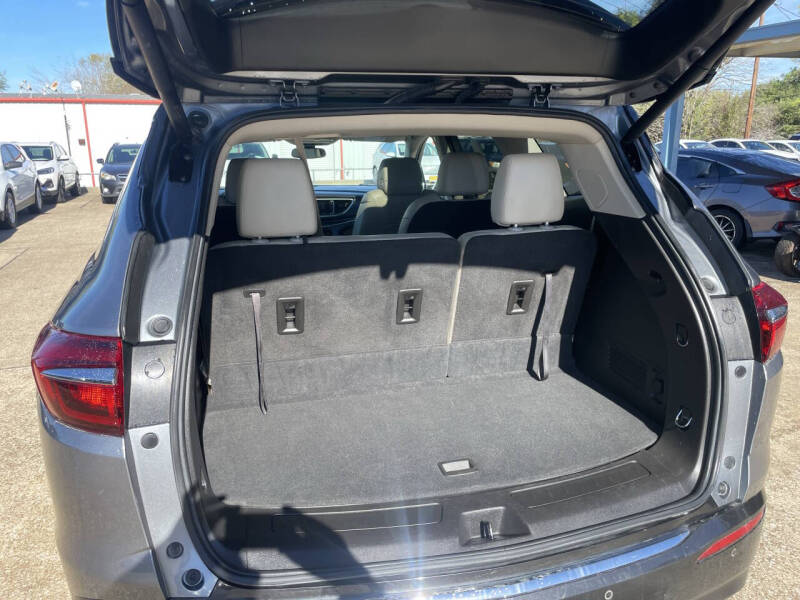 2021 Buick Enclave Essence