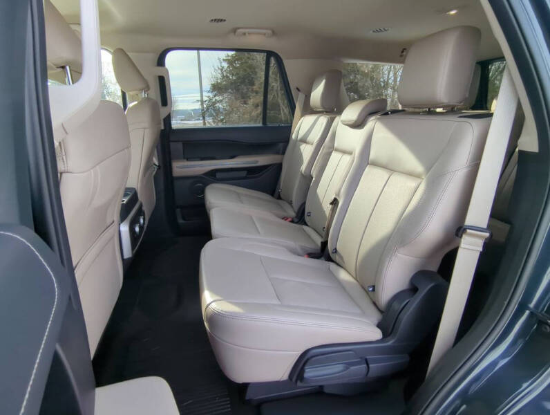 2024 Ford Expedition XLT