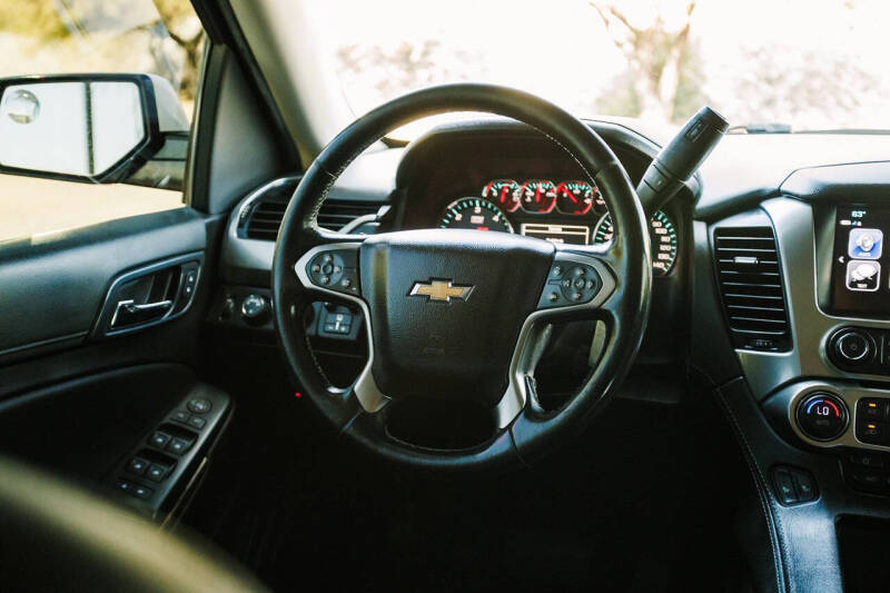 2020 Chevrolet Suburban LT