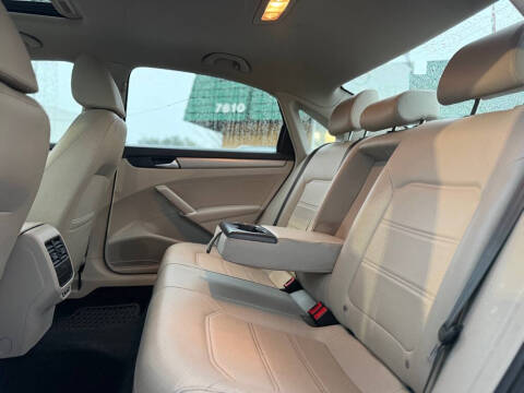 2022 Volkswagen Passat SE