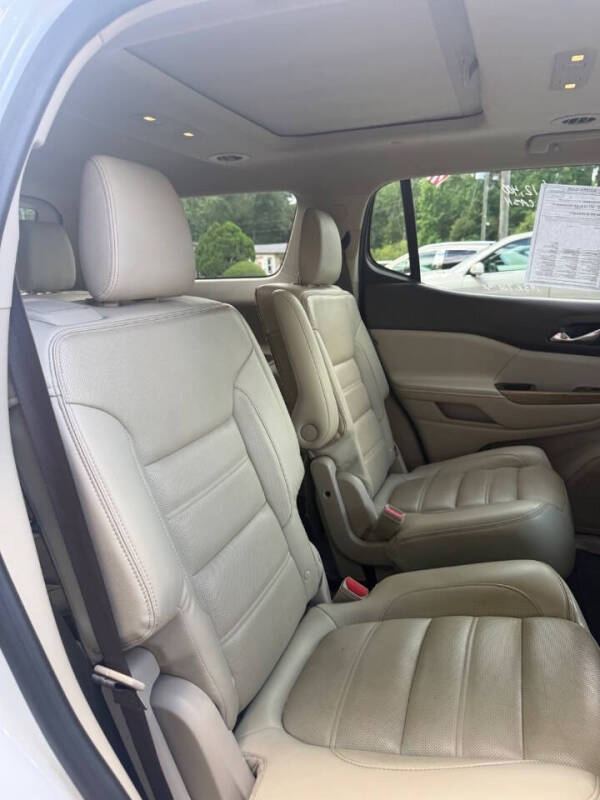 2017 GMC Acadia Denali